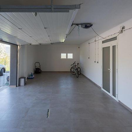 Luxury Villa Nadalina-Dicmo Dugopolje Kültér fotó