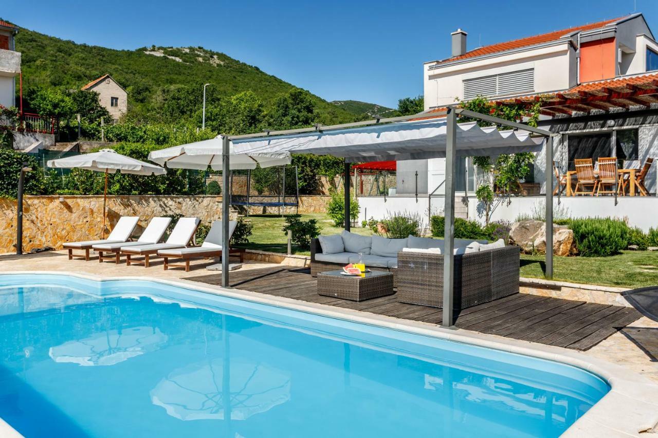 Luxury Villa Nadalina-Dicmo Dugopolje Kültér fotó